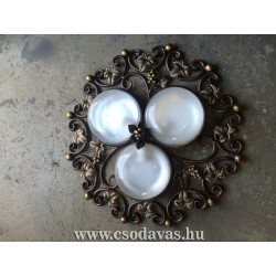 Kovácsoltvas  mennyezeti (pince) lámpa -szőlő mintával 0001