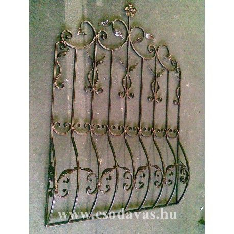 Kovácsoltvas íves ablak rács 0005