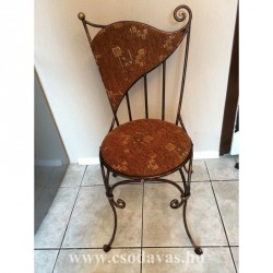 kovácsoltvas Dorisz szék 
