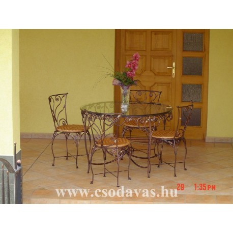 Kovácsoltvas dísztárgyak 09