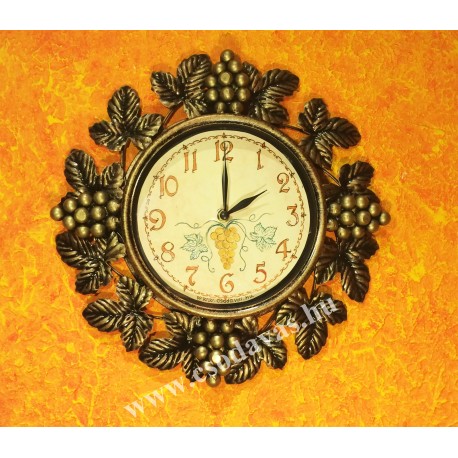 Egyedi kovácsoltvas falióra 001