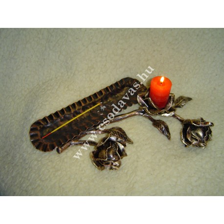 Kovácsoltvas füstölőtartó F004