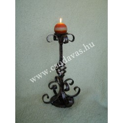 Kolvácsoltvas gyertyatartó GY009