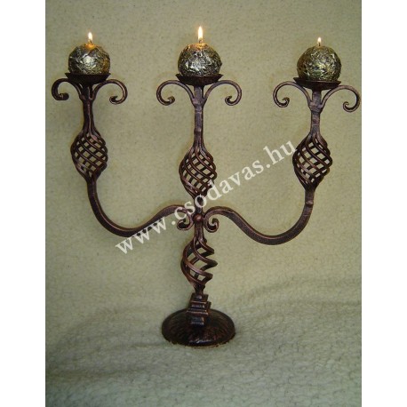 Kovácsoltvas dísztárgyak 06