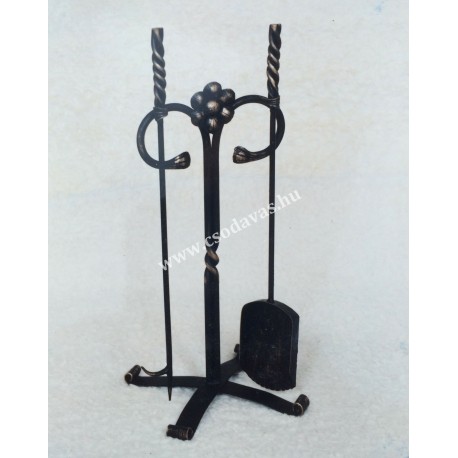 Kovácsoltvas tüziszerszám 004