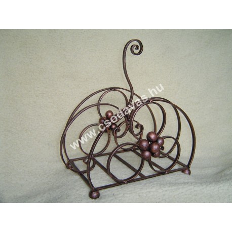 kovácsoltvas újságtartó 03