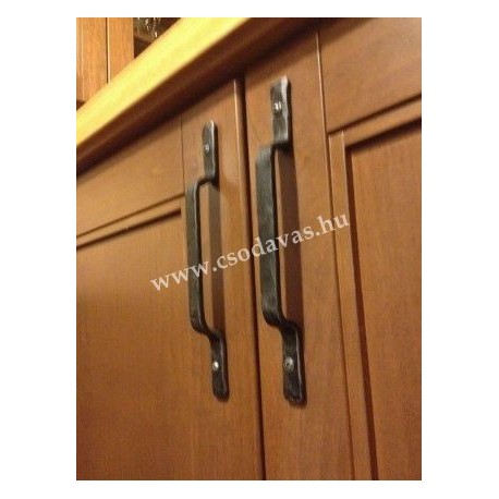 Kovácsoltvas fogantyú 01